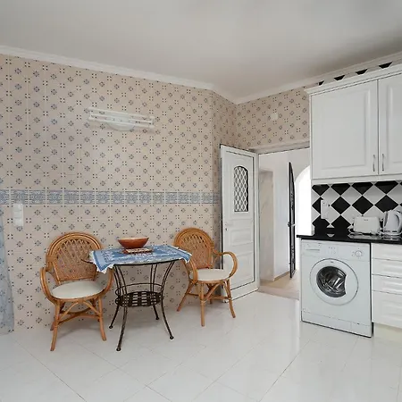 Casa Dos Lombos * Lagoa (Algarve)
