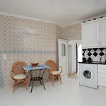 Casa Dos Lombos * لاغوا