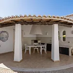 Casa Dos Lombos فيلة لاغوا