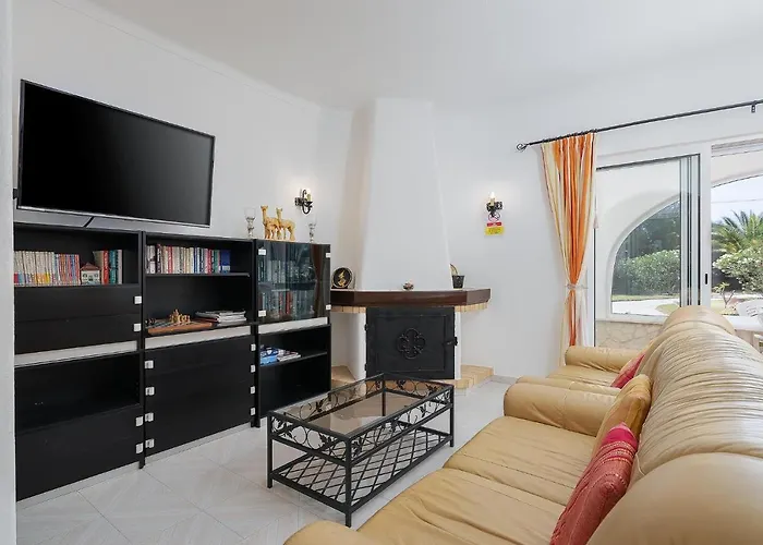 Casa Dos Lombos Вилла Лагоа